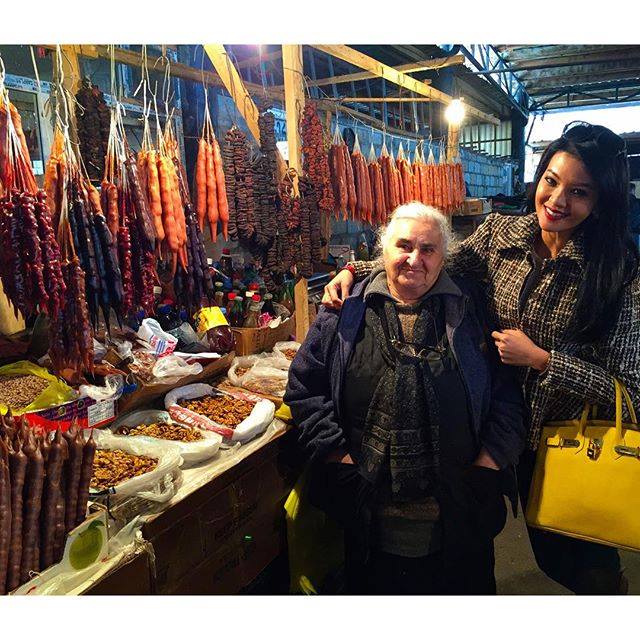 A charming chef from Indonesia enjoying her trip in Georgia geotv.ge